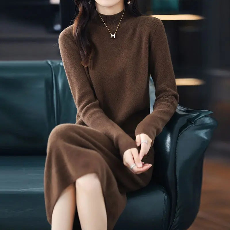 Lucía | Vestido Castaño Largo de Algodón Cálido, Suave e Ideal para la Noche